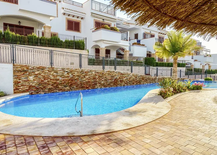 Sunny In La Mata, Azul 2 *